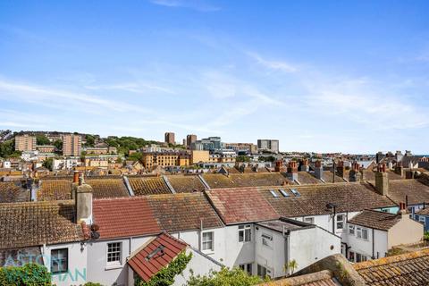 4 bedroom terraced house for sale, Over Street, Brighton BN1