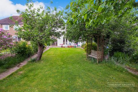 3 bedroom detached bungalow for sale, Monks Avenue, West Molesey KT8