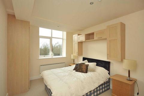 3 bedroom apartment to rent, Clarence Road, Bollington, Macclesfield,SK10 5GR