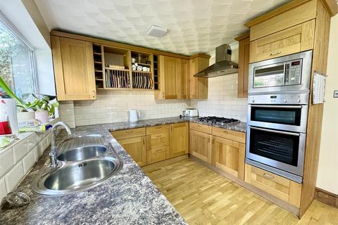 4 bedroom semi-detached house to rent, Lulsgate, Thornaby, Stockton-On-Tees