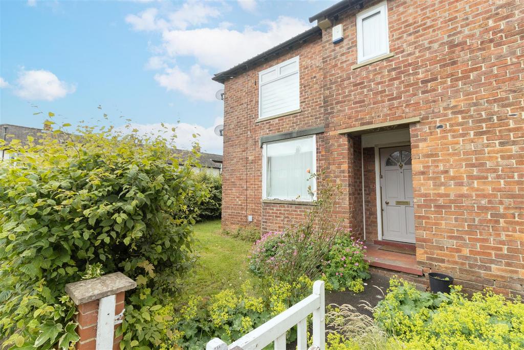 Lealholm Road, Longbenton, Newcastle... 2 bed ground floor flat for sale £125,000