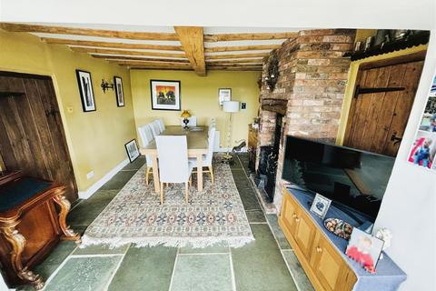 2 bedroom cottage for sale, School Hill, Napton, Southam