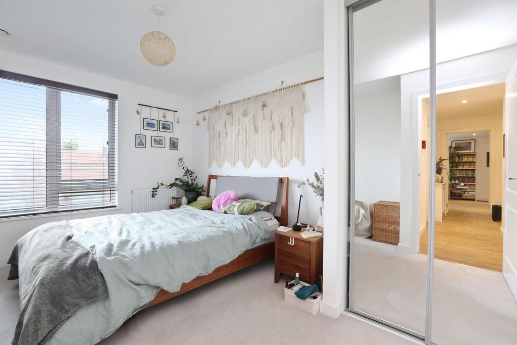 Bedroom 1.jpeg