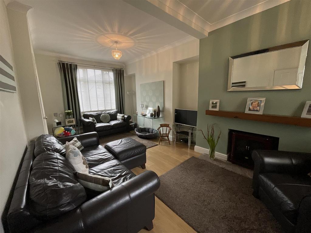 Saron Road, Saron, Ammanford 4 bed detached house for sale £420,000