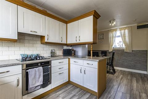 3 bedroom semi-detached house for sale, Gloucester Road, Chesterfield