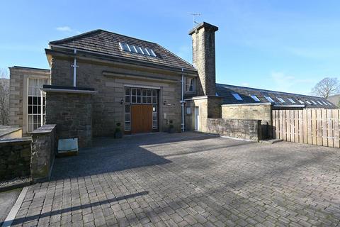 Apartment 22, Ladybower Lodge Ashopton Road, Bamford, Hope Valley, S33 0BY