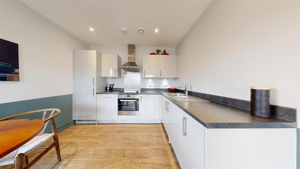 Waterfront-Heights-kitchen.jpg