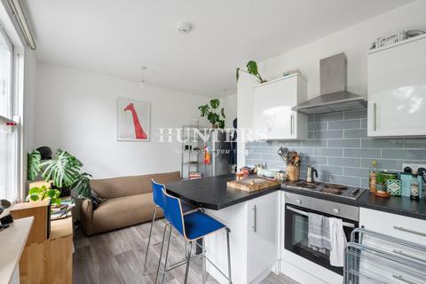 1 bedroom flat to rent, Brooke Road, London, N16