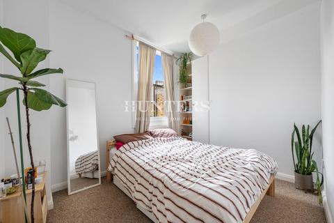 1 bedroom flat to rent, Brooke Road, London, N16