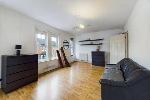 5 bedroom house to rent, Milton Road, Southampton