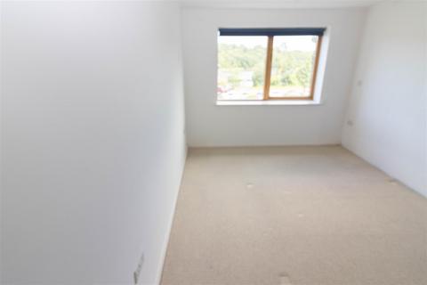 2 bedroom flat to rent, Green Lane, Gateshead NE10