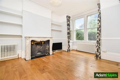 6 bedroom semi-detached house to rent, Nether Street, London N12