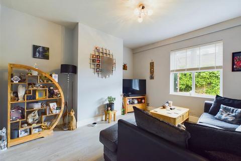 3 bedroom terraced house for sale, Nunsfield Road, Buxton