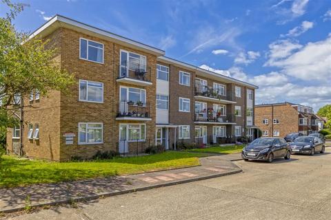 2 bedroom flat for sale, Charles House, Goring-By-Sea,