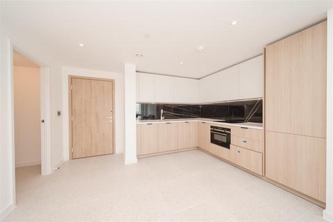 1 bedroom apartment to rent, Bouchon Point, 7 Cendal Crescent, London, E1