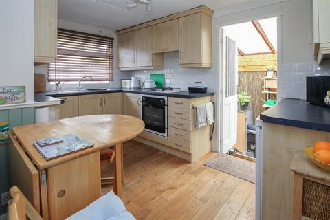 2 bedroom mobile home for sale, Elm Court Park, Chelmsford Road, Blackmore