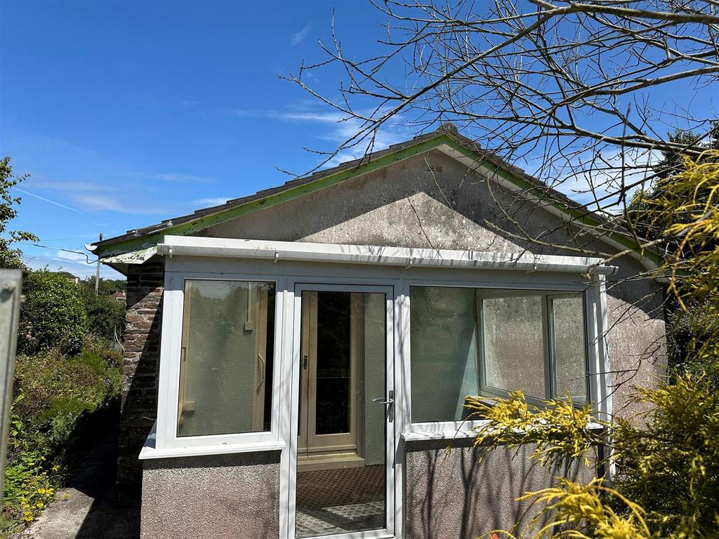 Conservatory 2.jpg