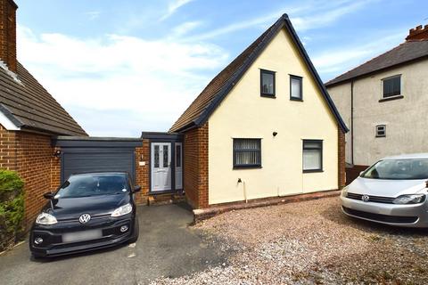 3 bedroom detached house for sale, Heol Llewelyn, Coedpoeth, Wrexham