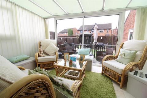 3 bedroom terraced house for sale, Honeywood Gardens, Darlington