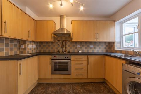 70 Chester Close, New Inn, Pontypool, NP4 0LU