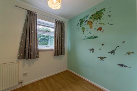 70 Chester Close, New Inn, Pontypool, NP4 0LU