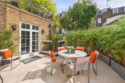 6 bedroom terraced house for sale, Trevor Place, London SW7