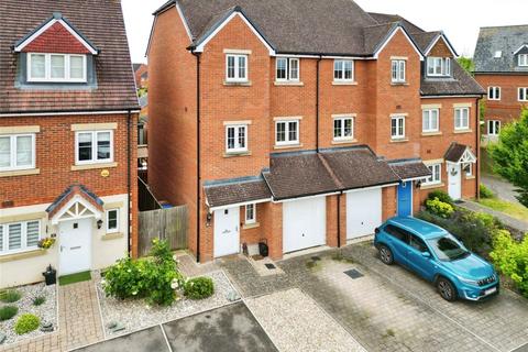 59 Barn Owl Drive, Bracknell, RG12 8FA