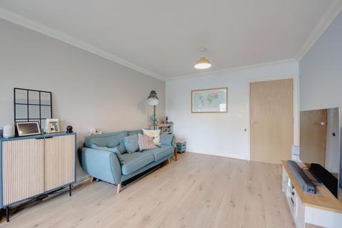 2 bedroom apartment for sale, Rockwell Court, Watford, WD18