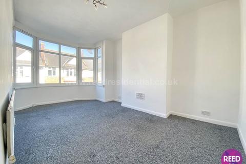 1 bedroom apartment to rent, Pall Mall, Leigh On Sea