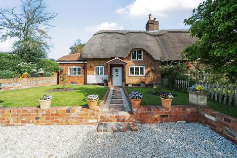 3 bedroom end of terrace house for sale, Boxford,  Berkshire,  RG20