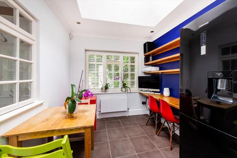 3 bedroom detached house for sale, Kidderpore Avenue, London, NW3