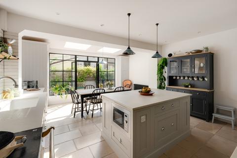 15 Lansdown Road, Redland, Bristol, BS6 6NR