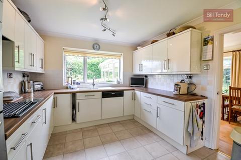 Ivy Cottage The Shrubbery, Elford, Tamworth, B79 9BX
