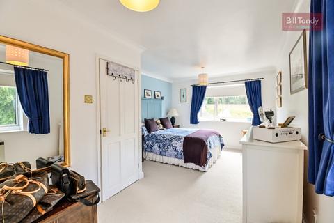 Ivy Cottage The Shrubbery, Elford, Tamworth, B79 9BX
