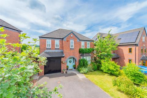 4 bedroom detached house for sale, Glendale Gardens, Lawley, Telford, Telford And, TF4