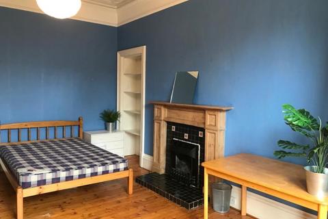 4 bedroom terraced house to rent, Montpelier Park, Edinburgh EH10