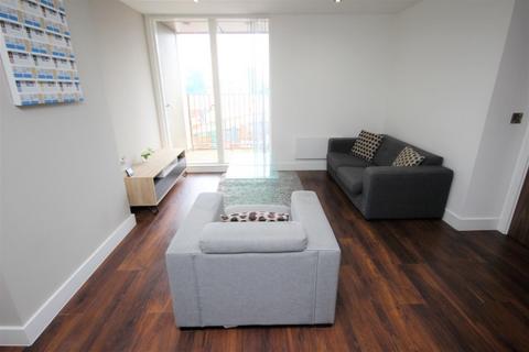 2 bedroom apartment to rent, Cambridge Street, Manchester M1