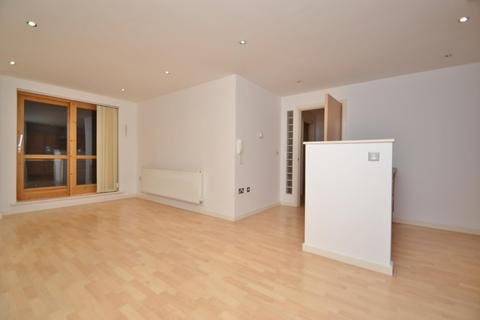 2 bedroom flat for sale, Balmoral Place, Brewery Wharf, Leeds LS10