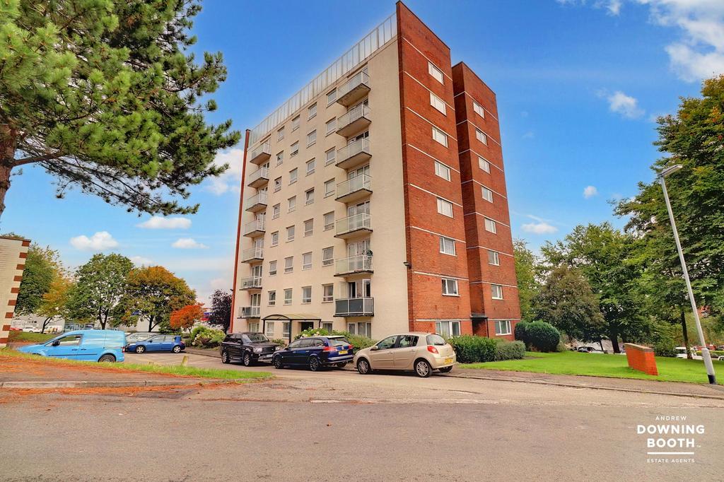 Hobs Road Lichfield WS13 2 Bed Apartment 100 000 hobs-road-lichfield-ws13-2-bed-apartment-100-000