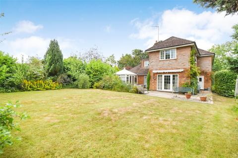 5 bedroom detached house for sale, New Road, Hampshire RG27