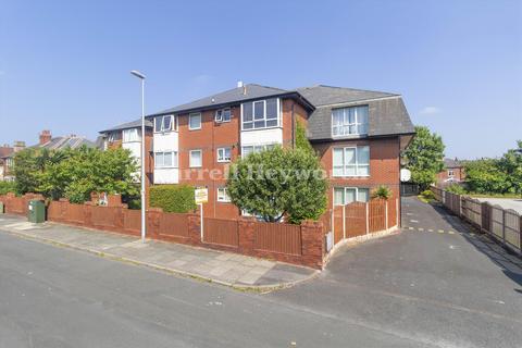 2 bedroom flat for sale, Somerset Avenue, Blackpool FY1