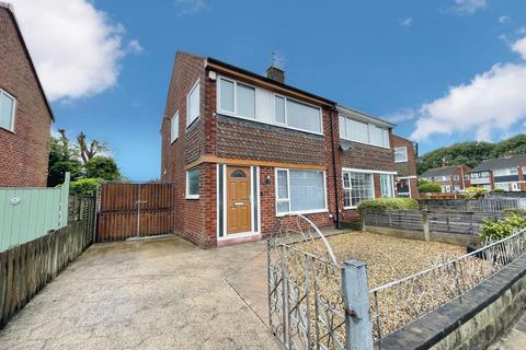 102 Highcroft Avenue, Blackpool, FY2 0BW