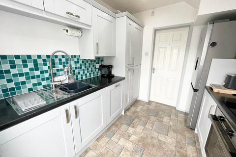 102 Highcroft Avenue, Blackpool, FY2 0BW
