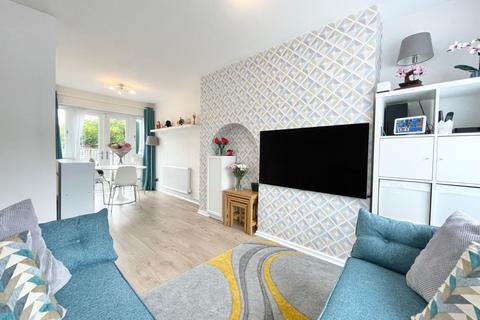 102 Highcroft Avenue, Blackpool, FY2 0BW