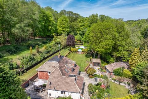 4 bedroom detached house for sale, Fullers Vale, Headley Down, Hampshire, GU35