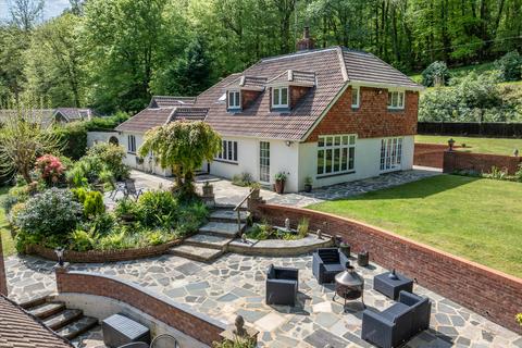 The Studio Fullers Vale, Headley Down, Bordon, GU35 8NR