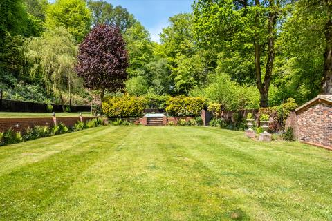The Studio Fullers Vale, Headley Down, Bordon, GU35 8NR