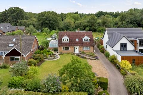 5 bedroom house for sale, High Road, Leavenheath, Colchester, CO6
