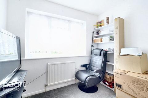 461 Knights Manor Way, Dartford, DA1 5SL