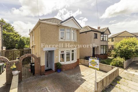 12 Buckingham Grove, Morecambe, LA3 1BG